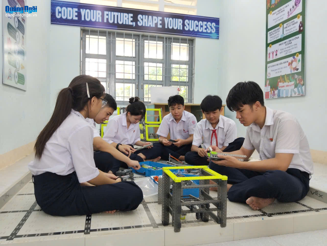 Báo và Phát thanh, Truyền hình MB66 vom
