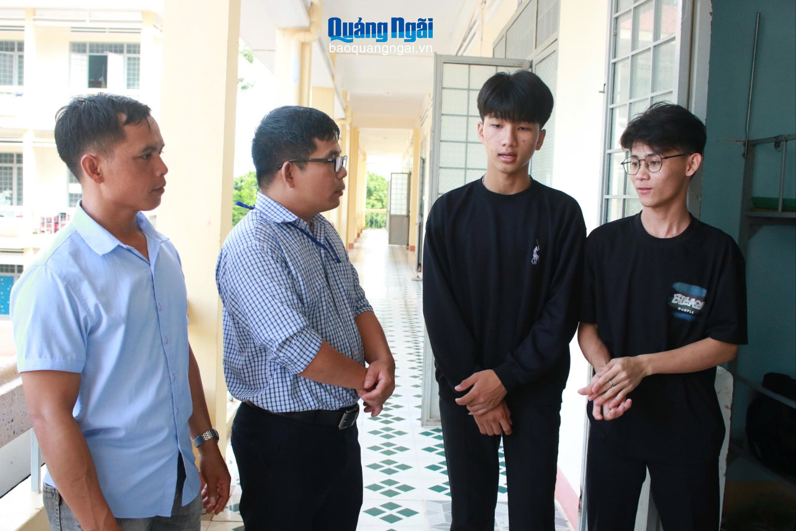 Báo và Phát thanh, Truyền hình MB66 vom