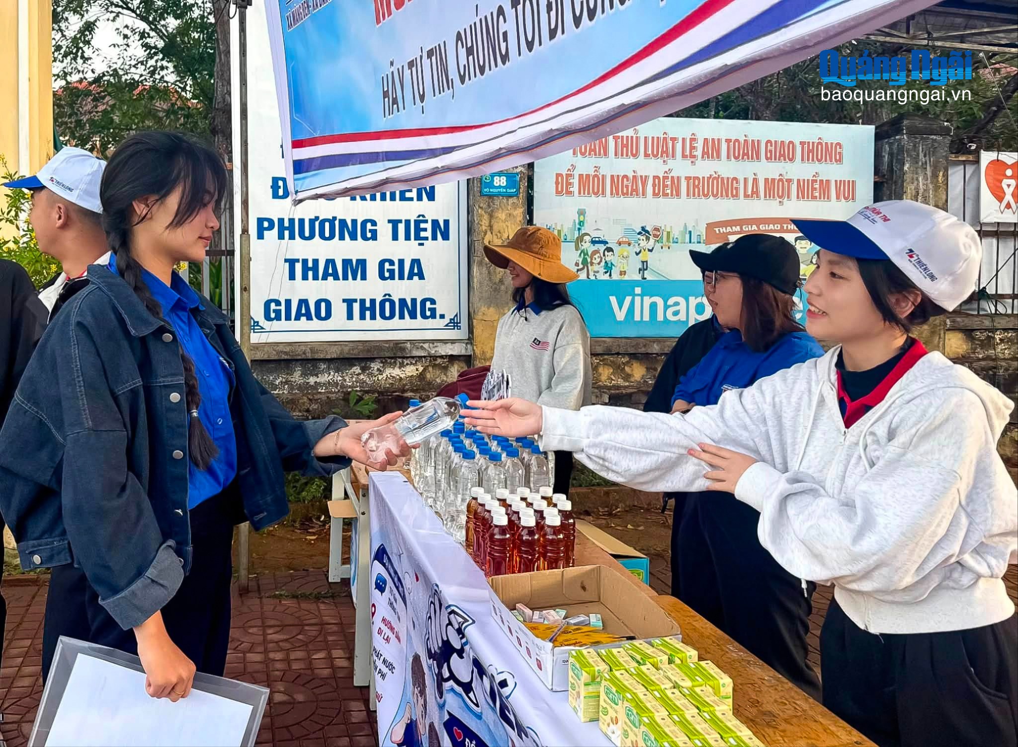 Báo và Phát thanh, Truyền hình MB66 vom