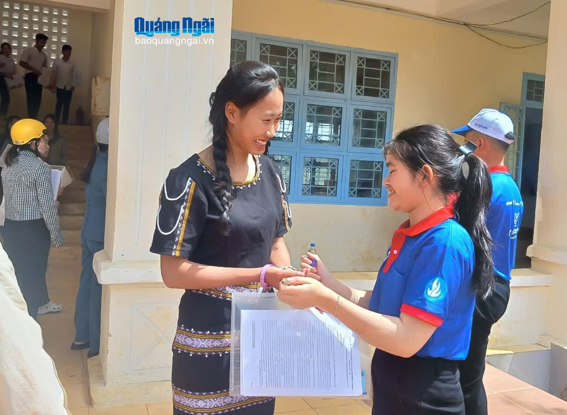Báo và Phát thanh, Truyền hình MB66 vom