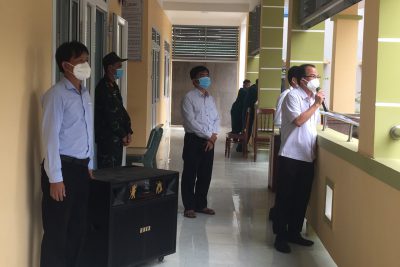 Thăm động viên học sinh, MB66 tại huyện Mộ Đức đang MB 66 cách ly y tế