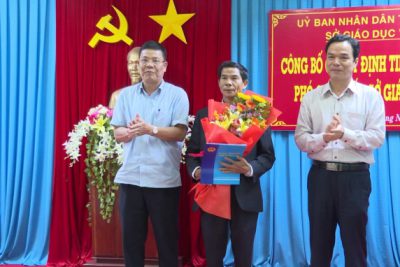 UBND tỉnh MB66 vom trao Quyết định bổ nhiệm Phó Giám đốc Sở MB6662 và code MB66