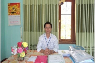 Một thầy giáo bình dị, nhiệt huyết và có ảnh hưởng tốt đẹp